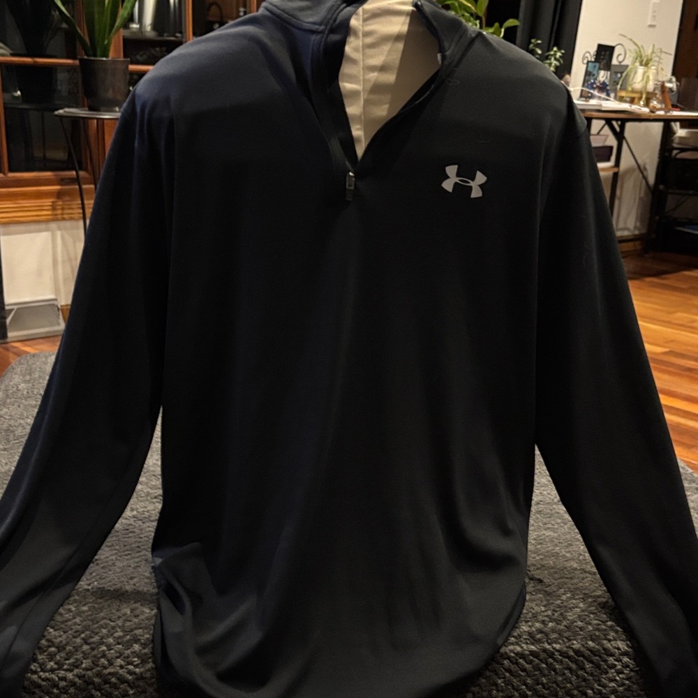 Under Armour Midnight Black Half-Zip Top